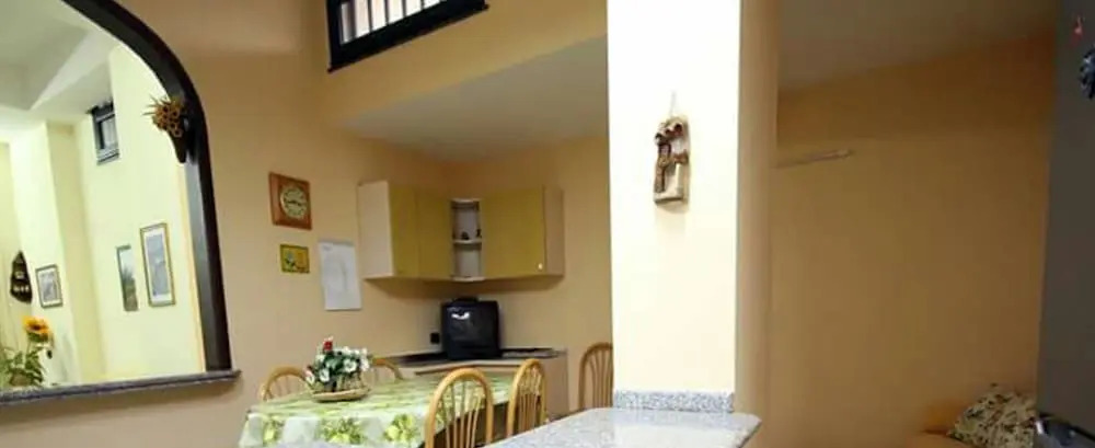 Loggia Holiday