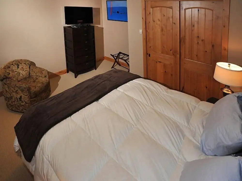 Meadow Brook Chalet
