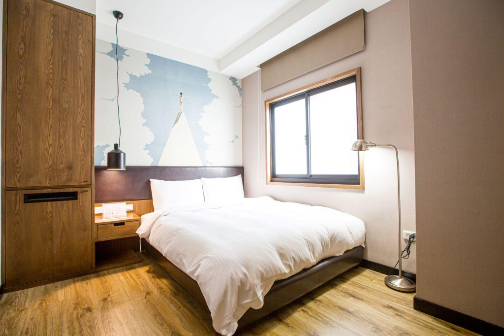 Taichung Easylazy Inn