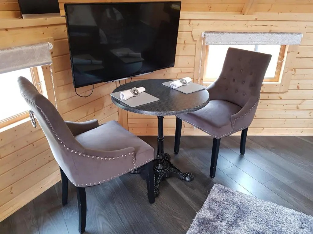 Unique luxury cabin 2
