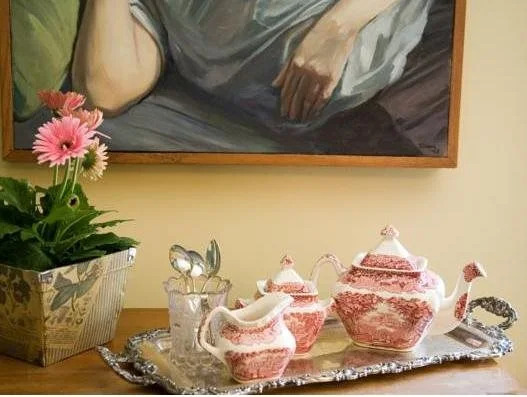 The Caversham House Bed & Breakfast