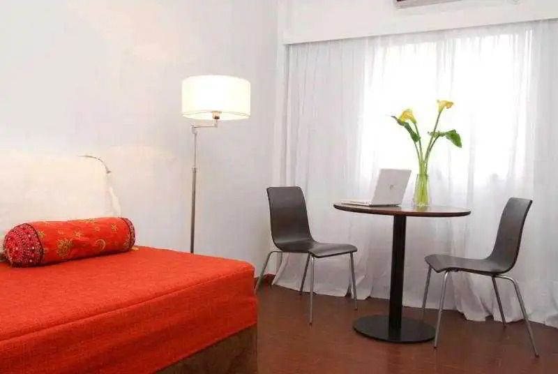 Apart Hotel Cordoba 860 Buenos Aires Suites