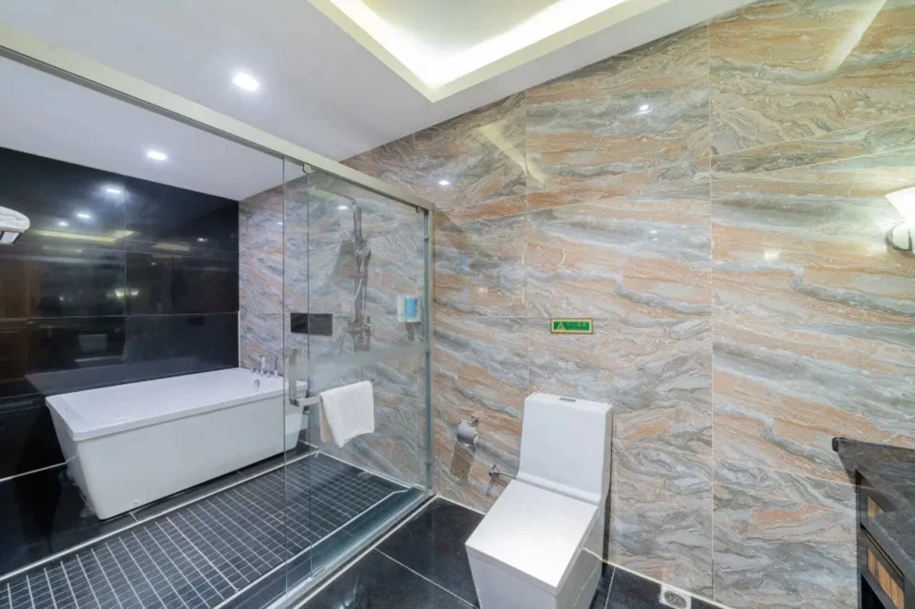 Vienna Hotel (Foshan Guangfo Road)
