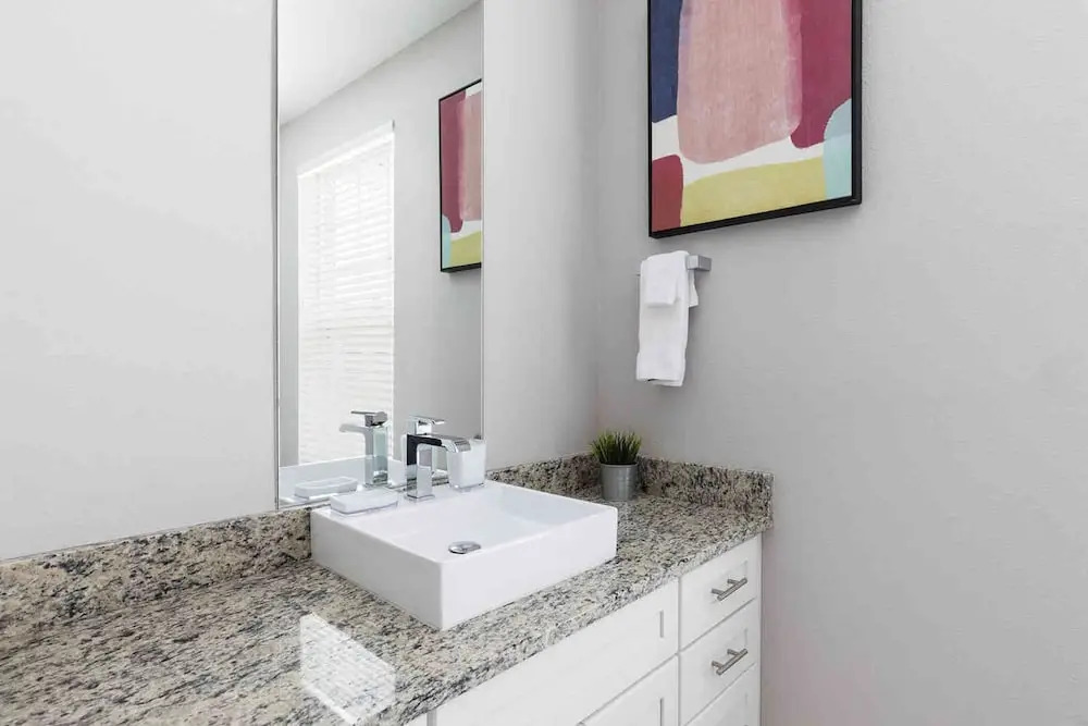 Stylish 4bed Townhome at Summerville Near Disney