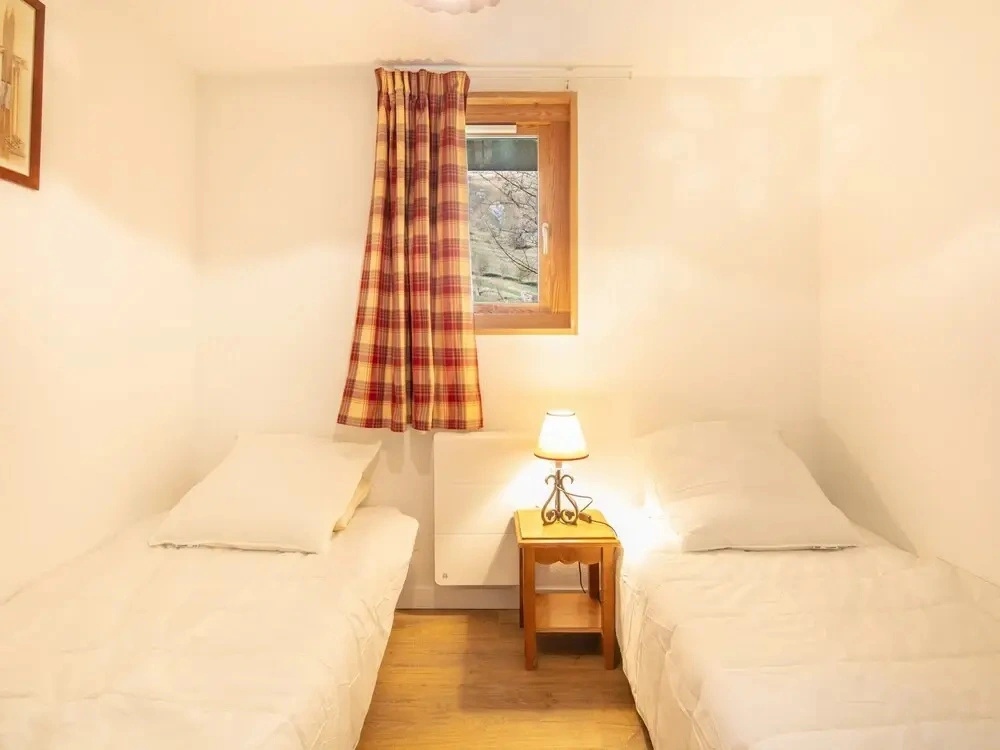 Apartment in Saint-sorlin Near Ski Slopes