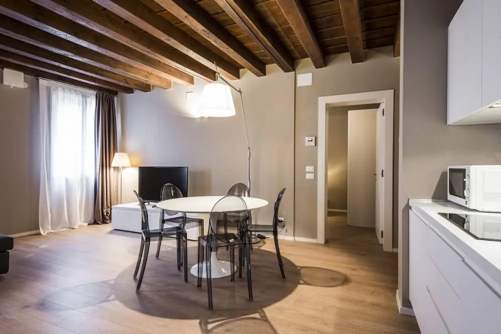 Myplace Piazze Di Padova Duplex Apartment Via Dei Da Carrara
