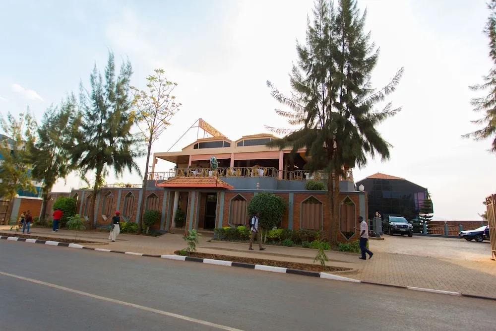 Champion Hotel