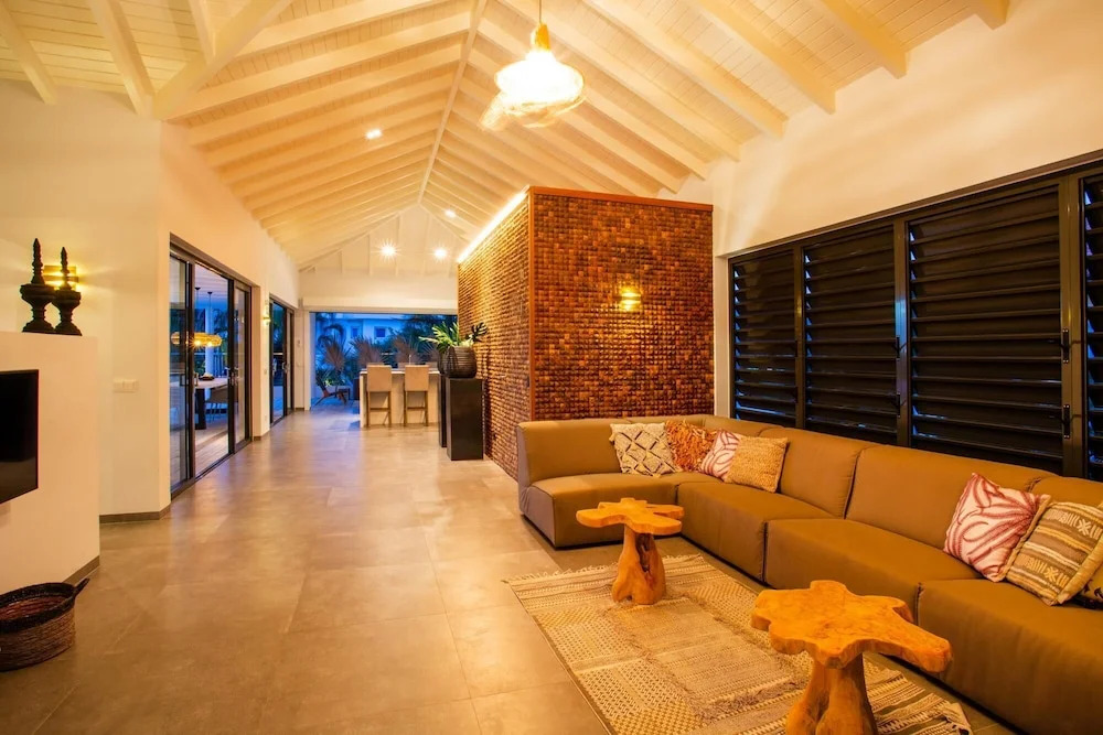 Luxurious Villa Coconut With Private Pool