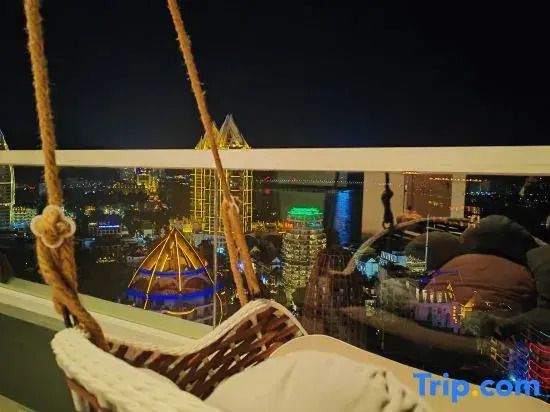 Xiqu Homestay (Gaozhuang Star Night Market)