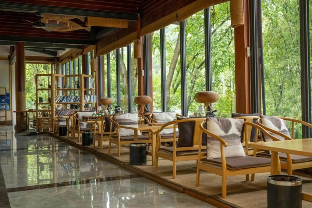 Qingcheng Mountain - Luxury Wuliuzhuang