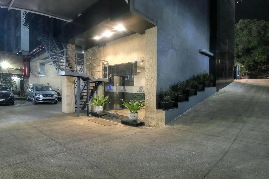 Magnus Fortune House Business Hotel , Magarpatta Pune
