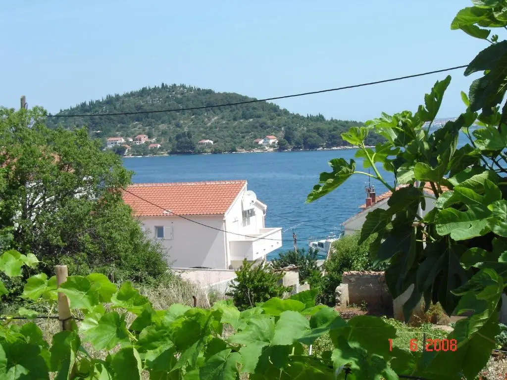 Apartments by the sea Cove Mala Lamjana, Ugljan - 21182