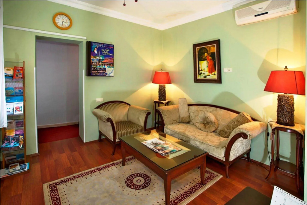 Asmali Hotel