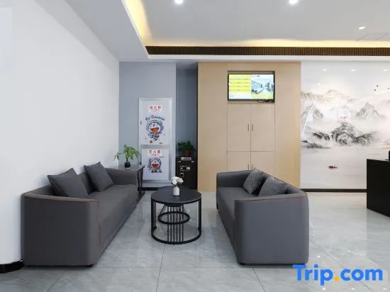 Muzi Boutique Hotel