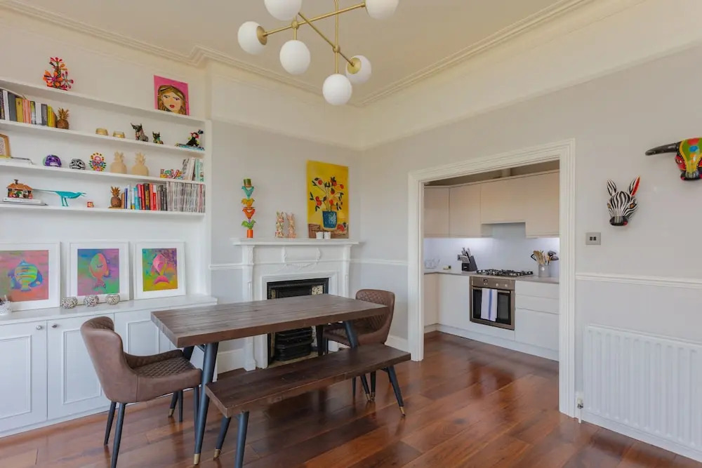 Newly Renovated 3 Bedroom Apartment in North West London