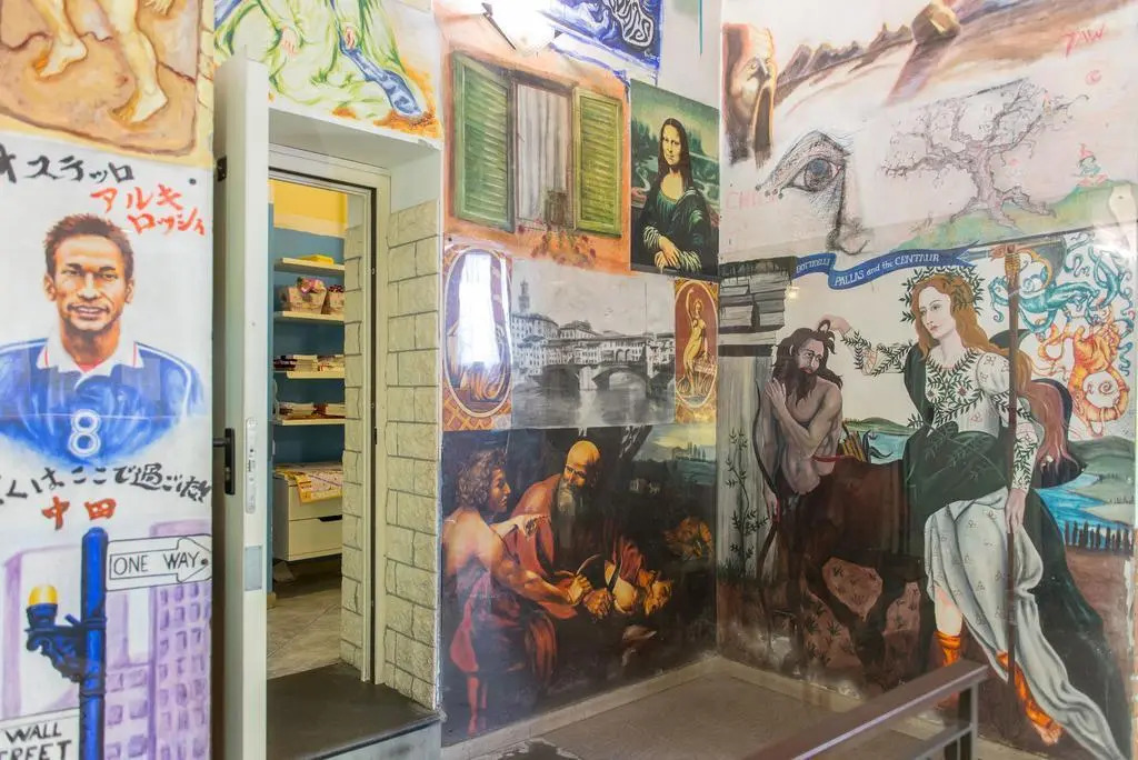 Hostel Archi Rossi