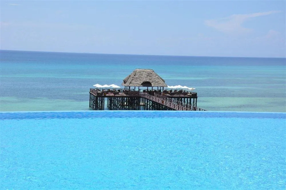 Sea Cliff Resort & Spa