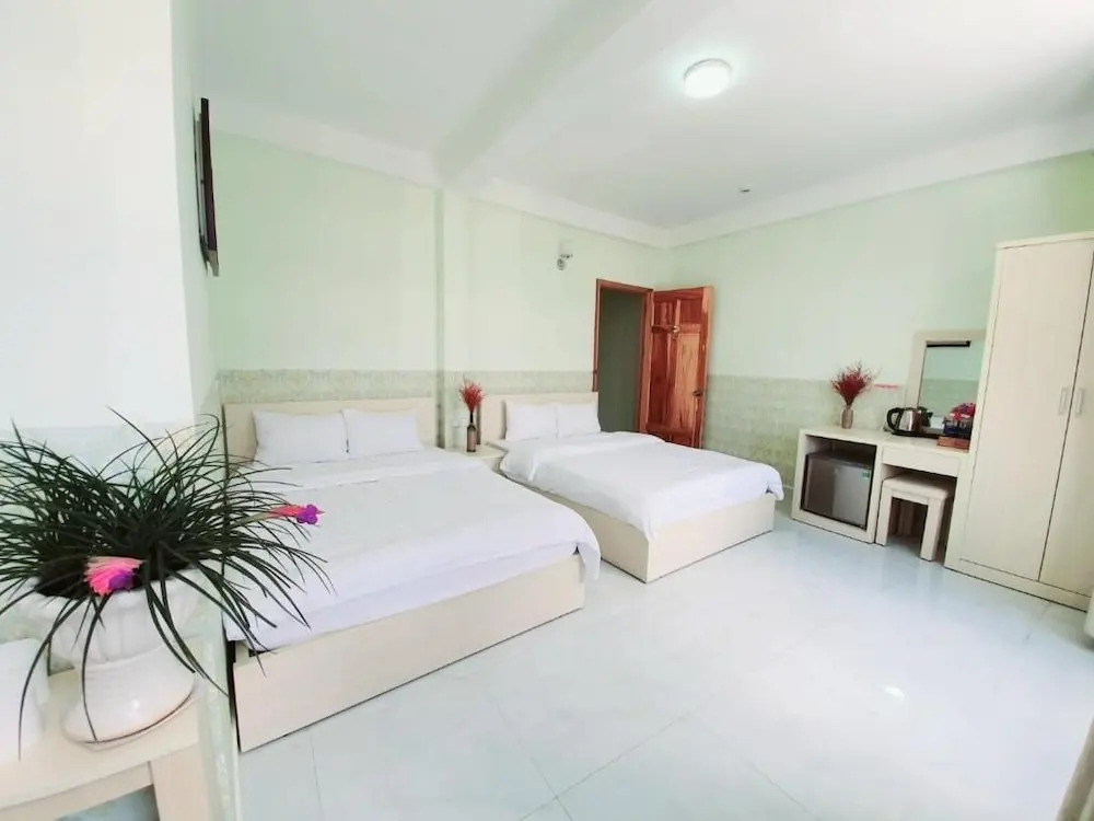 Dalat Pho Hotel