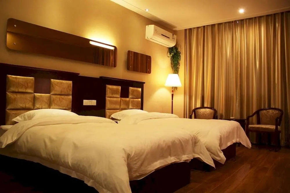 Karen Century Hotel (Mudu Ancient Town Lingyan Mountain Scenic Area Branch)