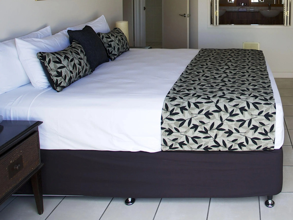Portside Whitsunday Luxury Holiday Apartments
