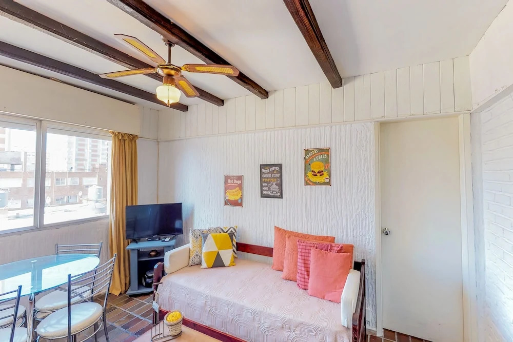 Apartamento Cómodo en Avenida Gorlero - Edificio Isla Lobos