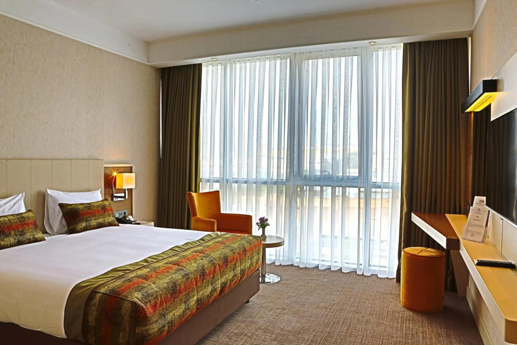 Hm Commerce Hotel