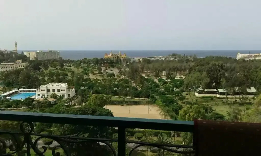Mahdy Apartment