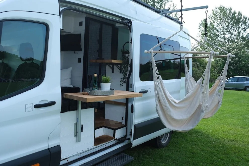 Superb 4 Berth Campervan With Kingsize bed