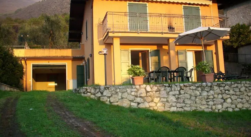 Dependance Villa Carera