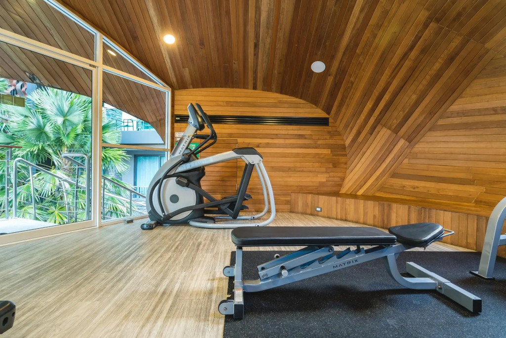 Et703 - Patong Great Condo for 4 People Open View Shuttle Pool and gym