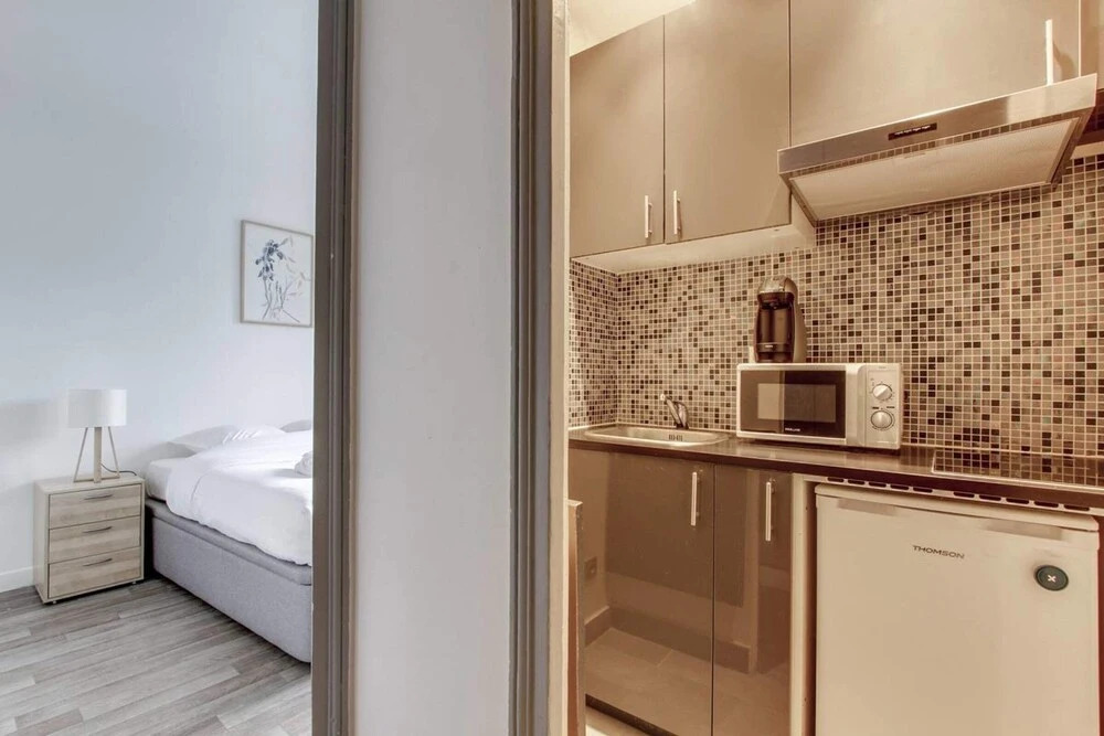 Clichy - Modern Flat Near Paris