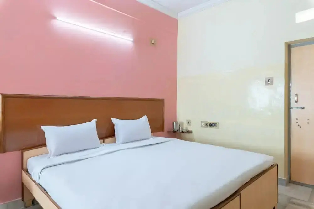 Udupi Sindhuri Inn by OYO Rooms