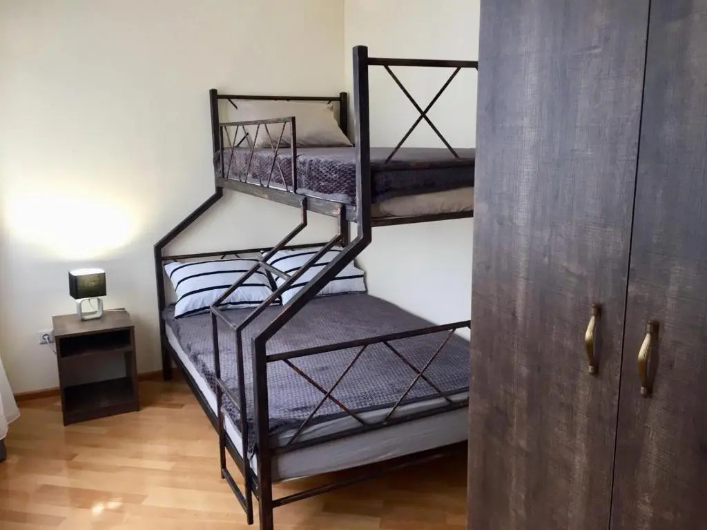 Asterias Apartment