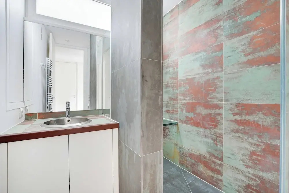 Exceptional 3bdr/6p apt - View of the Eiffel Tower
