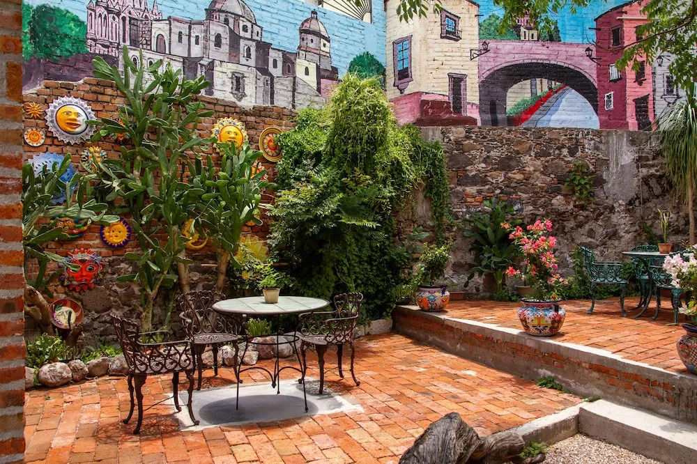 Hotel del Sol