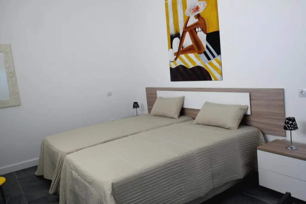 VillasRoyale Trespalomas - An Iconic Villa for Elevated Getaways