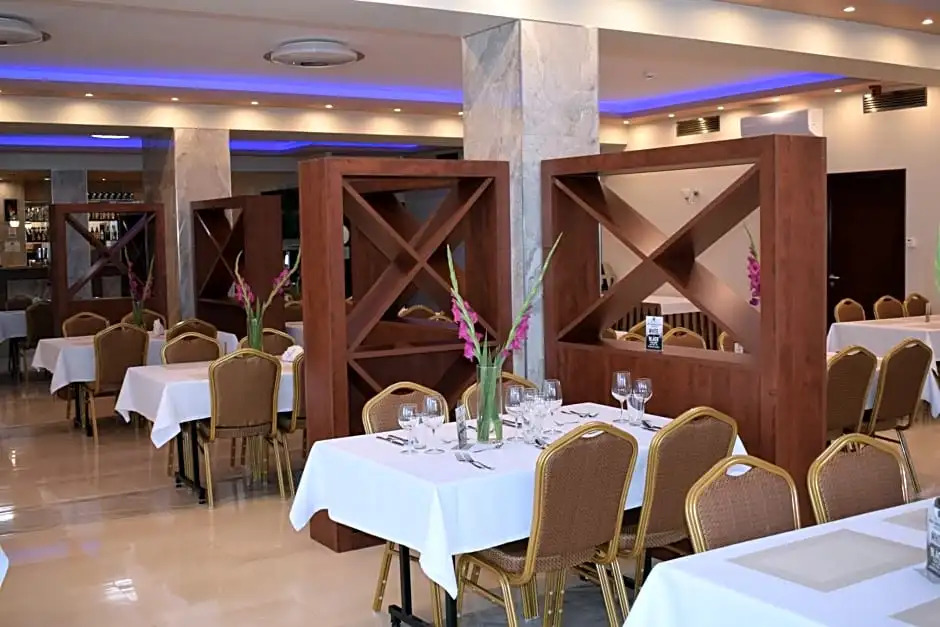 Hotel Biały