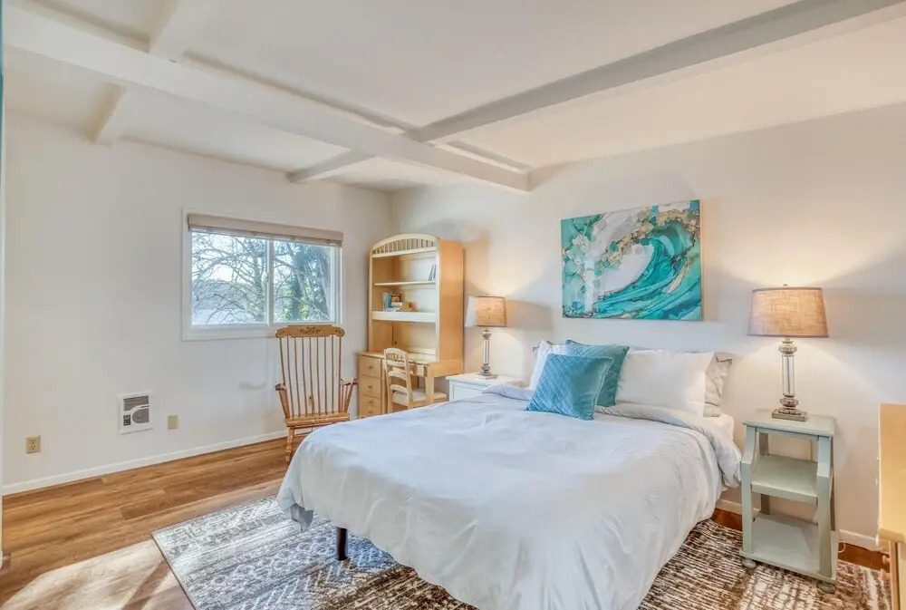 Regatta Park Lake House