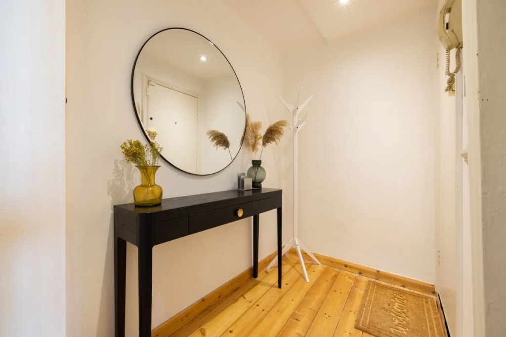 The Finsbury Park Arms - Elegant 2BDR Flat with Garden