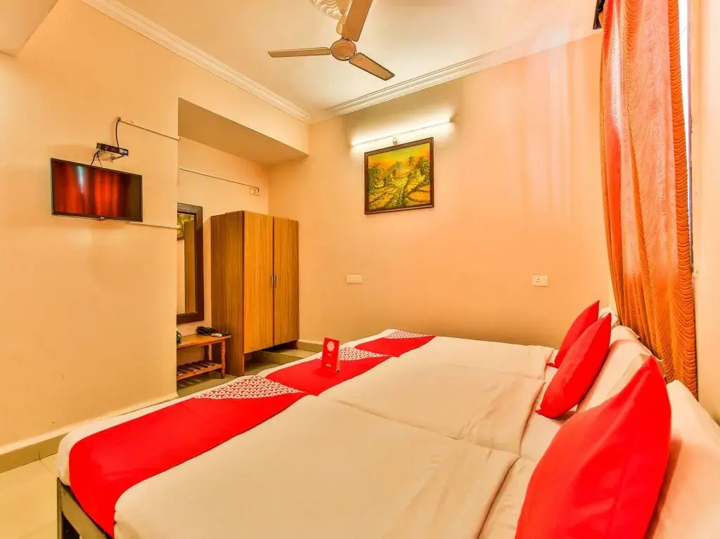 Hotel O 4 Pillar's Near Immaculate Conception Church