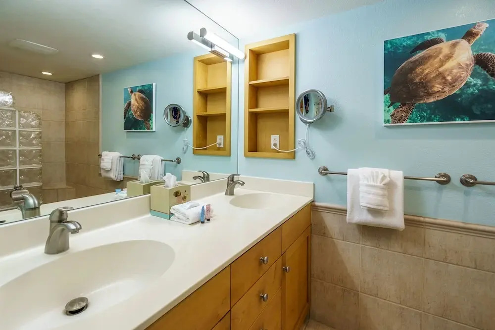 Kamaole Sands 1-403 - Ultimate Getaway! Spacious 2/2 With Split AC, Large Lanai
