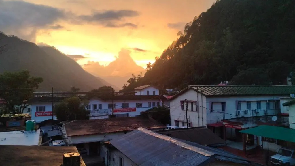Ganga Darshan Guest House