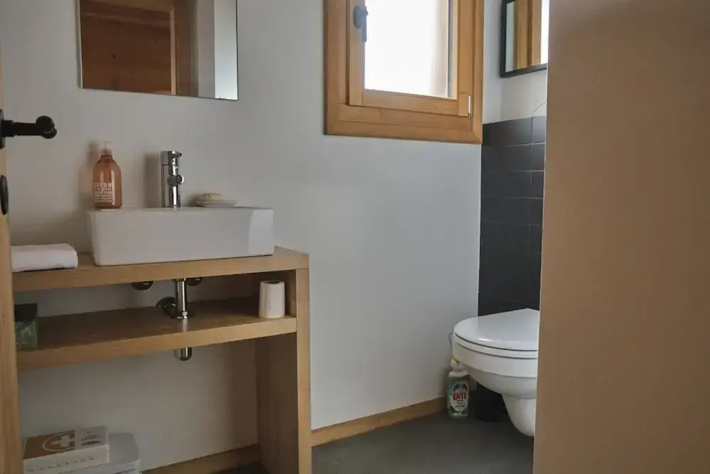 Beautiful Luxury Chalet Veyon With Incredible Views