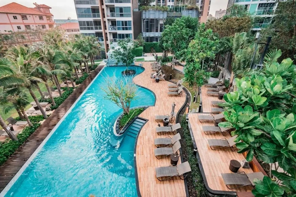 Sea View High Floor,2 Bed Room Exclusive at Pattaya