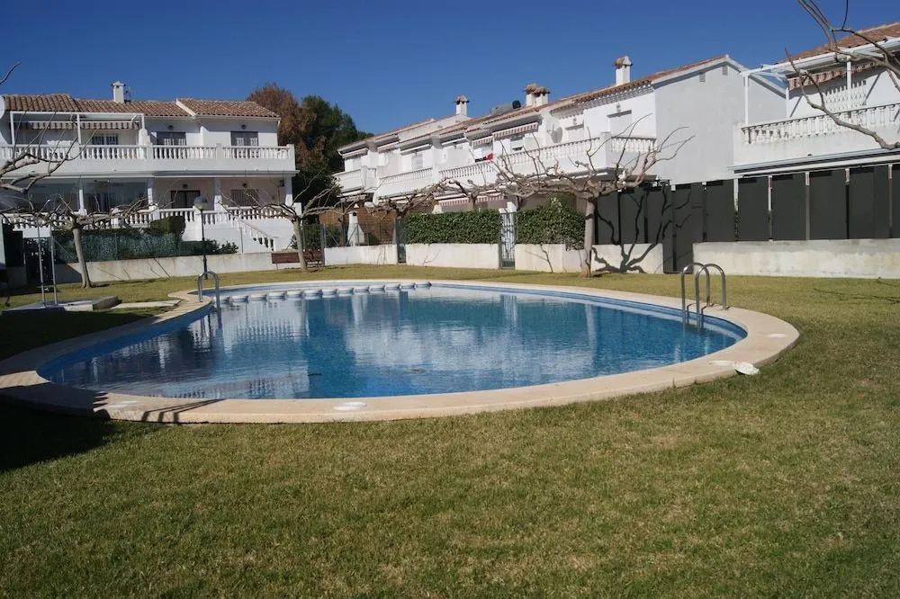 Marineu Residencial L'Atall