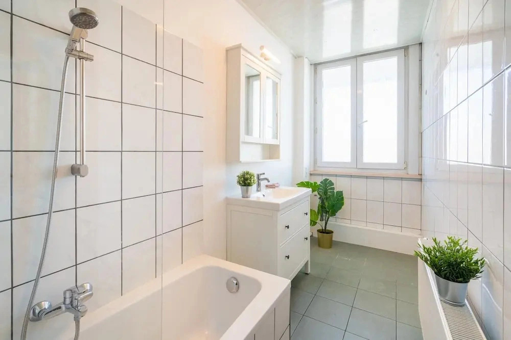 Large Antwerp City Center Apartments2bbkns