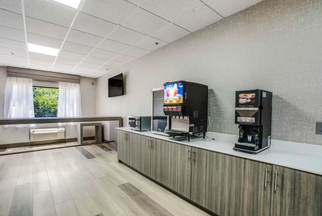 Clarion Pointe Franklin - Nashville Area
