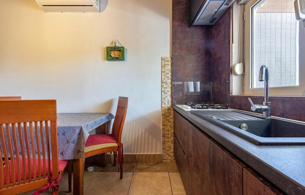 Nice Apartment in Vir With 1 Bedrooms, Wifi and Outdoor Swimming Pool