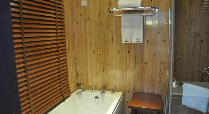 Nanchang Scenery Retreats