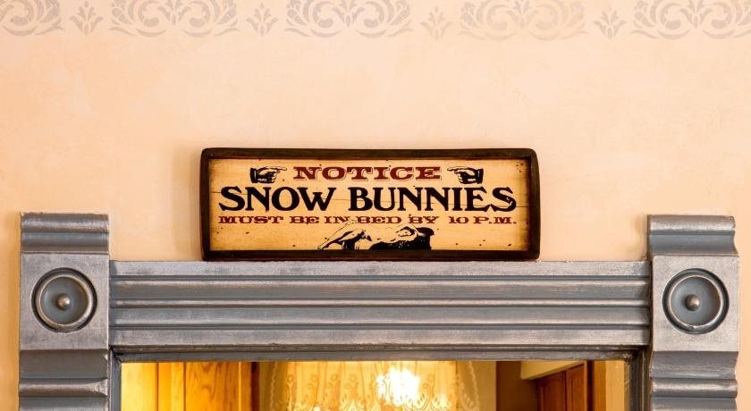 The Snow Queen Lodge and Cooper Street Lofts